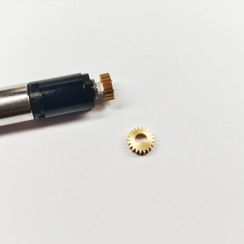 engrenagem-de-precisao-em-latao-20t-02m-furo-em-forma-de-d-para-motor-de-6mm-15mm-de-espessura-engrenagem-de-acionamento-principal-para-motor-de-reducao