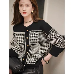 Kobiety Vintage Plaid Striped Knitwear Autumn Winter New Loose Casual O-neck Cardigan Office Lady Classy Soft Warm Wool Sweaters