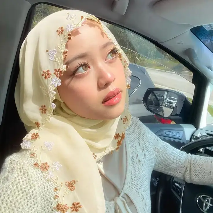 

New Embroidered Chiffon Long Shawls Scarf 3D Embroidery Hijab Plain Premium Headscarf Malaysia Soft Head Wraps Turban 170*70cm