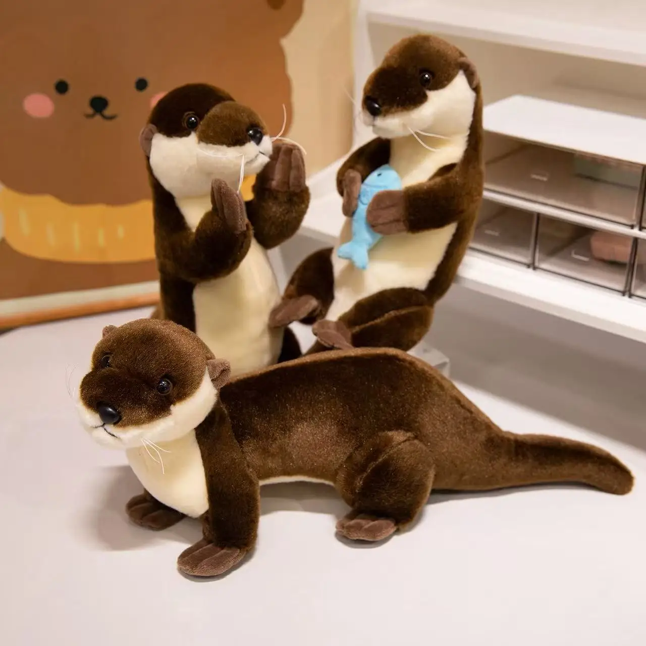 Miniso's nieuwste zachte en schattige otter knuffel met gesimuleerde vulling, gevuld knuffel, cartoon anime schattige pop en leuk cadeau
