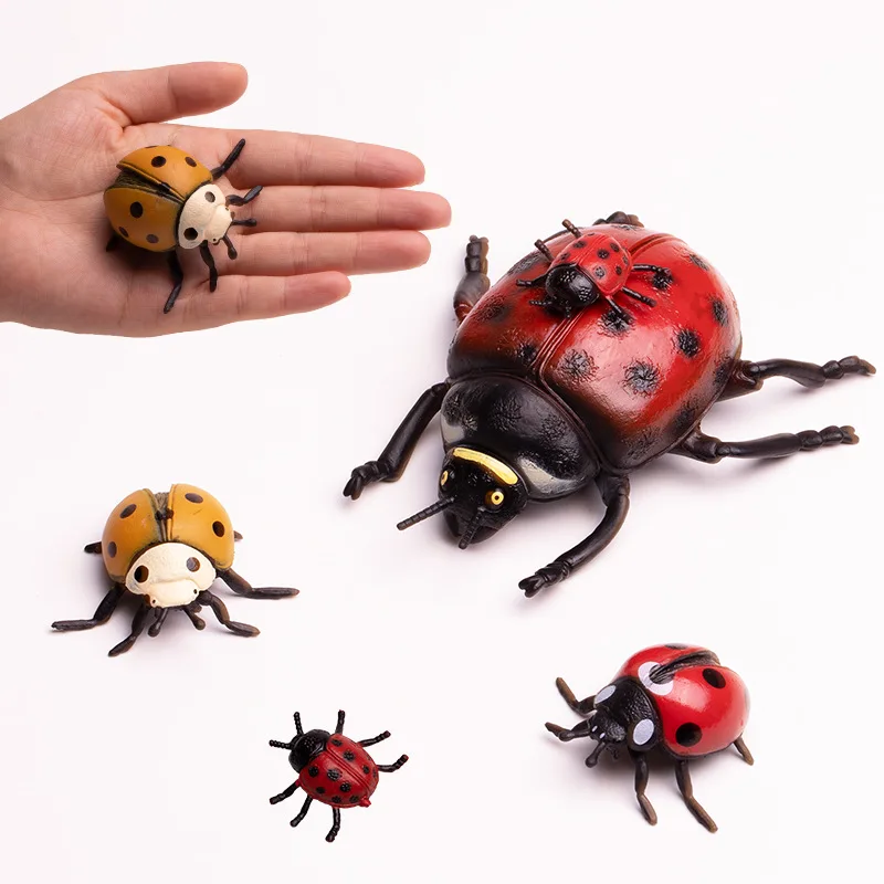 Pattern Plastic PVC Simulation Small Insect Beetle Ladybug Model Frightening Toys Gift Gardening Beetle Decoration 4pc/lot