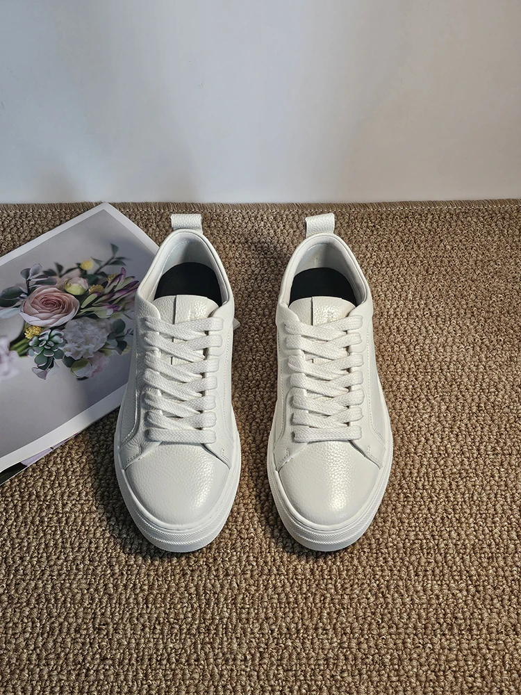 MOOQDAAX 2024 Spring Autumn England Style Fashion Genuine Leather Cowhide Casual Vulcanized Pure White Shoes Sneakers Woman