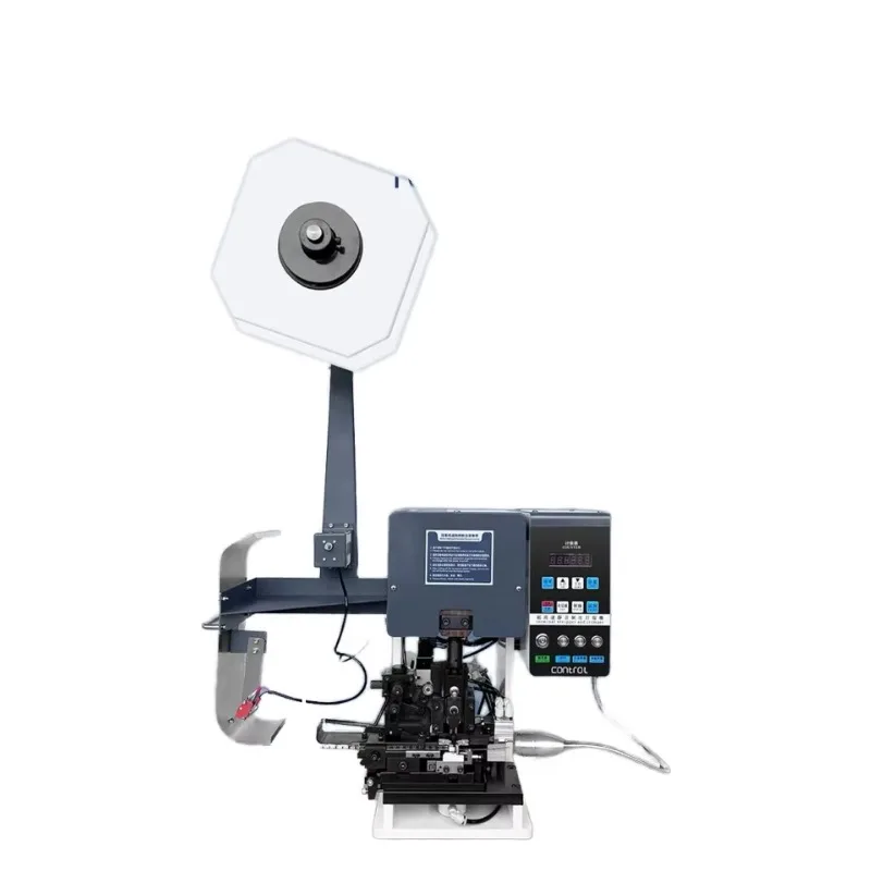Automotive Industry Equipment Multi-core Automotive Line Terminal Machine