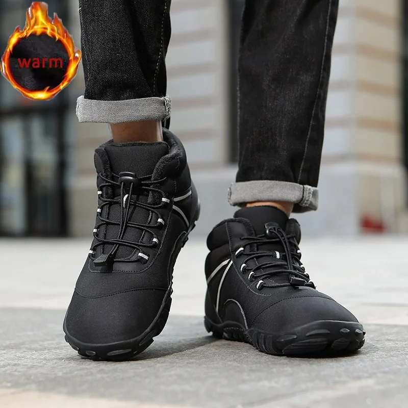 Nuovi stivali da neve da uomo invernali all'aperto Scarpe da trekking alte antiscivolo impermeabili Stivaletti casual da donna Stivali in cotone a punta larga