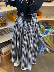 Classic black and white checkered three-dimensional cut high waisted and slimming design half length skirt summer T75M