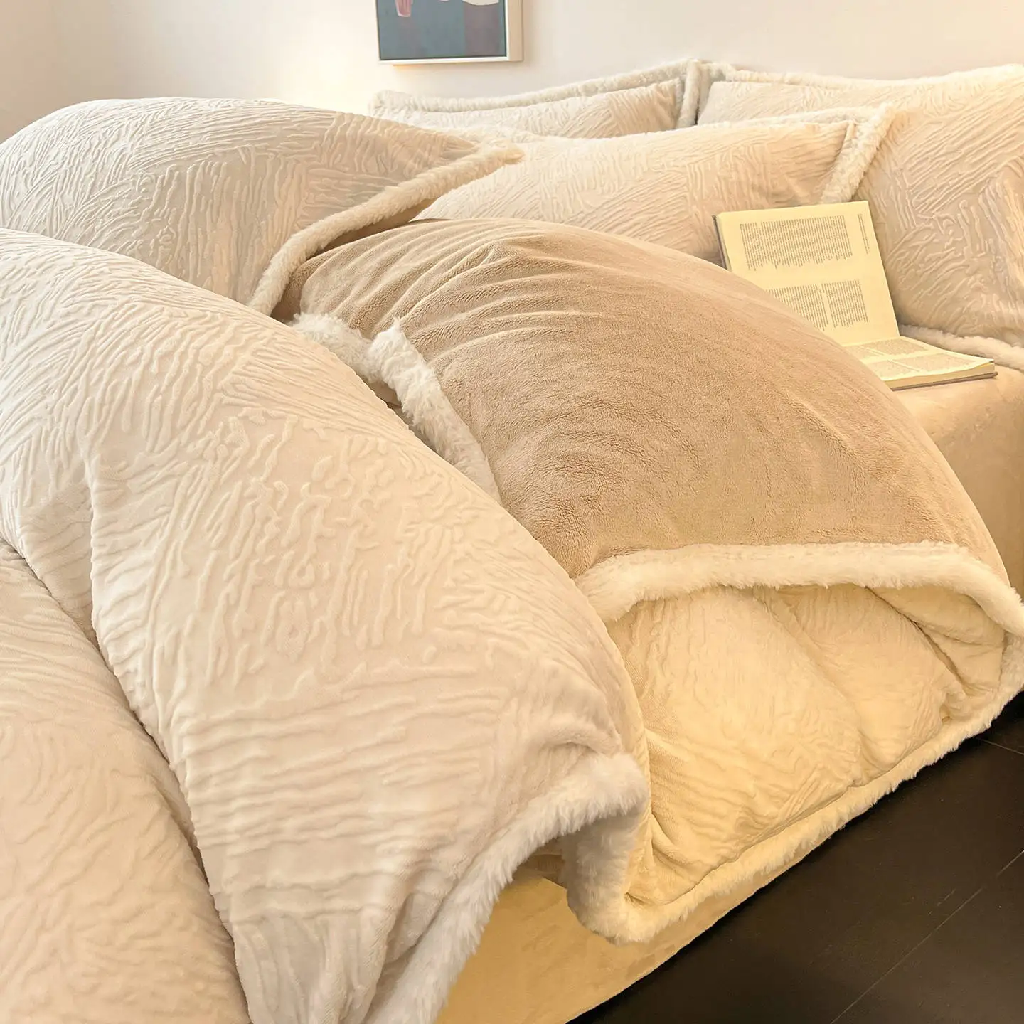Winter Coral Fleece Duvet Cover Suit Plush Comforter Cover Queen King Bedding Set with Quilt Cover Bedsspread Pillowcase 4pcs