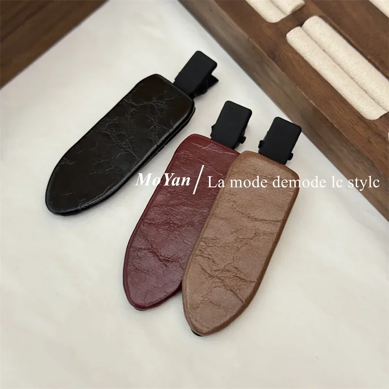 Grampo de cabelo de couro texturizado de alta qualidade com temperamento feminino versátil bangsclip cabelo quebrado edgeclip clipe sem costura duckbillclip