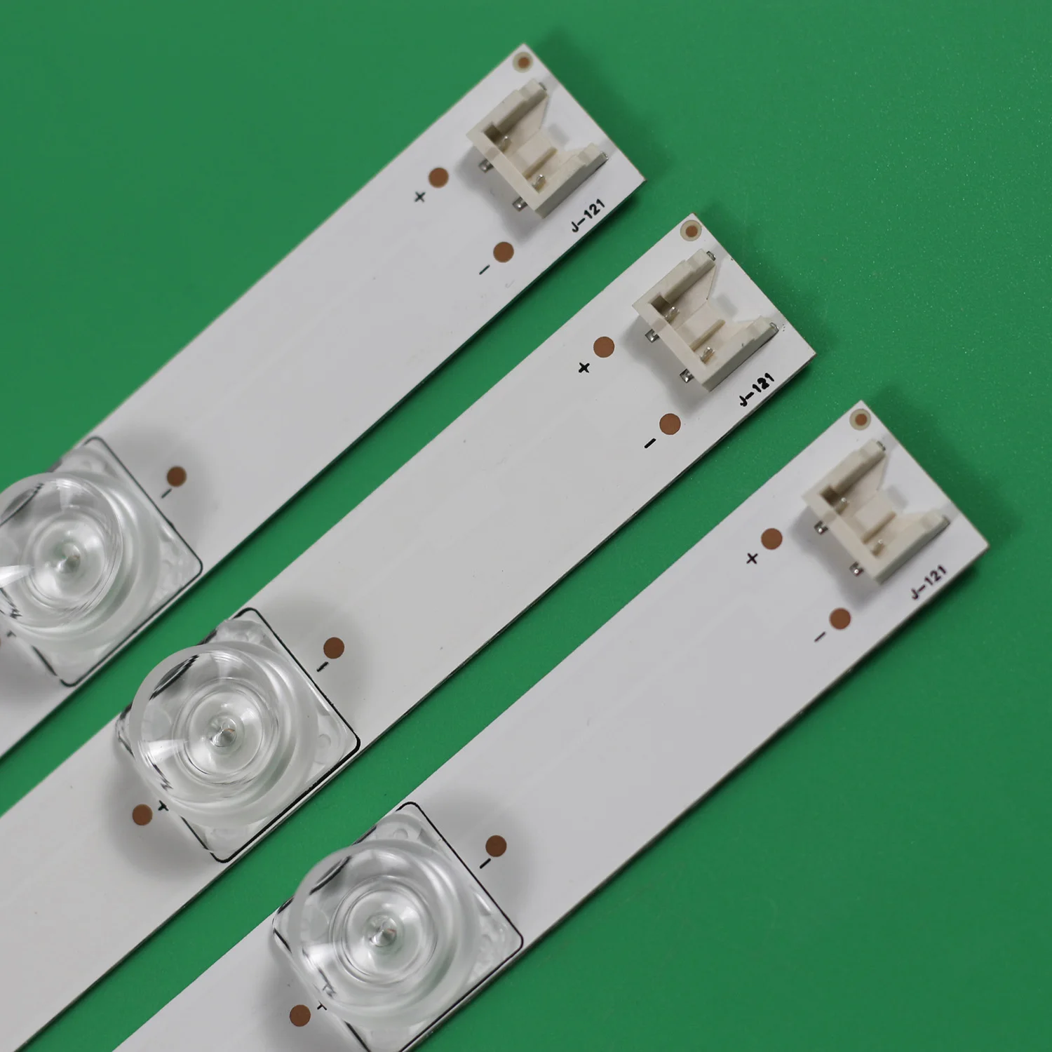 Лента светодиодной подсветки, 6 ламп для innotek DRT 3.0 32 