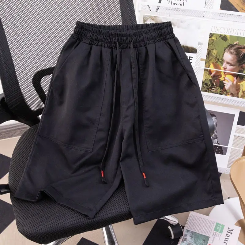 ฤดูร้อนใหม่กางเกงขาสั้นผู้ชายสบายๆกางเกงขาสั้นสีทึบผู้ชายกีฬากางเกงขาสั้นกางเกงขาสั้นสําหรับชายกางเกงขาสั้นบาสเกตบอลกางเกงขาสั้น