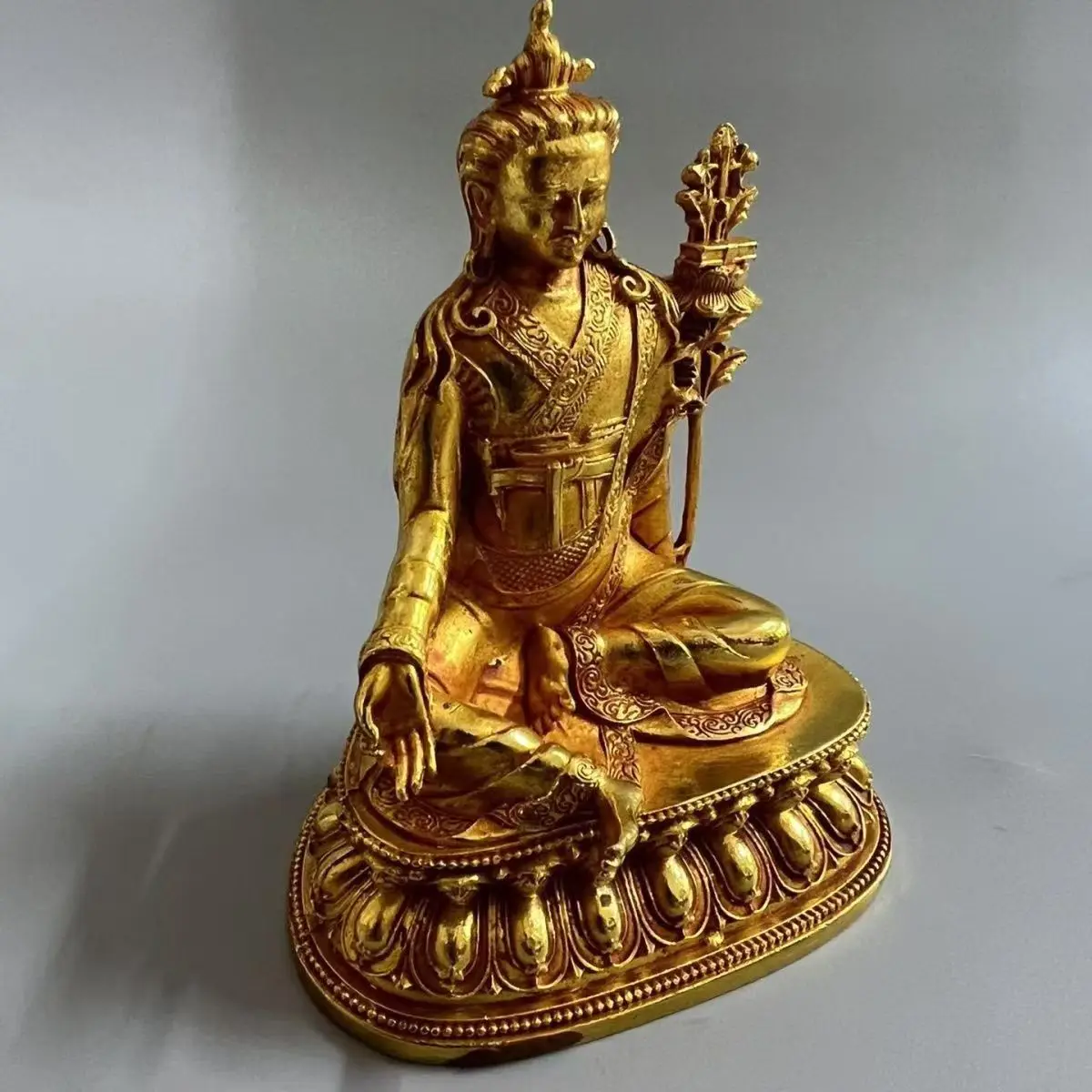Kurukulla Red Tara Tibetan Buddhist Ornament Decoration Tea Pet Figurines Desk Decor Accessories