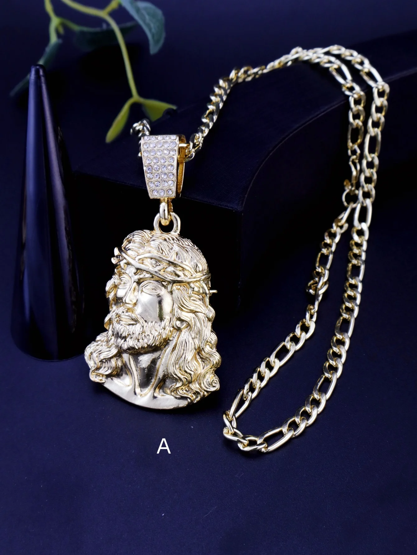 Hip Hop Punk Style God Jesus Head Deluxe Gold Plated Pendant Collar Necklace Figaro Chain Men Women Jewellery
