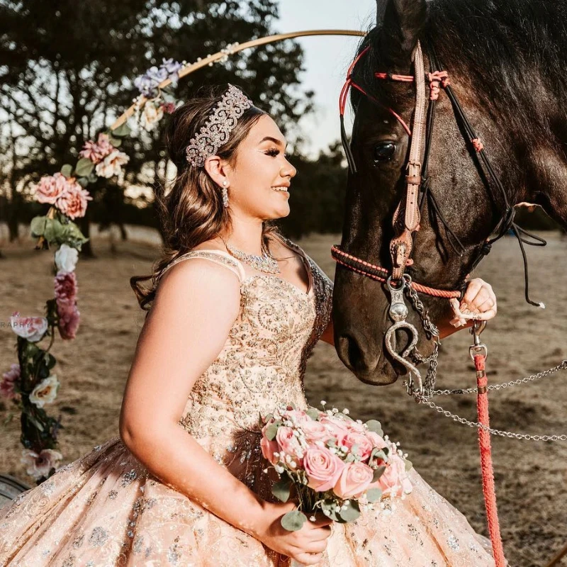 Lorencia ชุดเดรสปักเลื่อมแวววาวแบบทองคำสีกุหลาบชุดไปงานเต้นรำปักเลื่อมลูกปัด16ชุดเดรส15ชิ้น YQD269