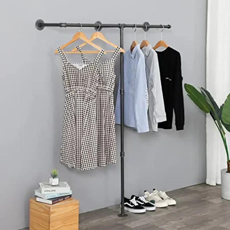 Modern Minimalist Wall Mounted Iron Water Pipe Hanging Clothes Pole Industrial Style Clothing Store Display Rack Clothes Hanger