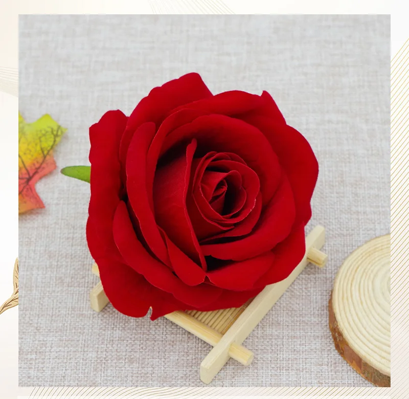 10 Stück 10cm Simulierte Samt-Rosenköpfe Künstliche Blumen Hochzeitsblumenwand Hintergrunddekoration Feiertags-Hut-Accessoires Kranz – Detail 1