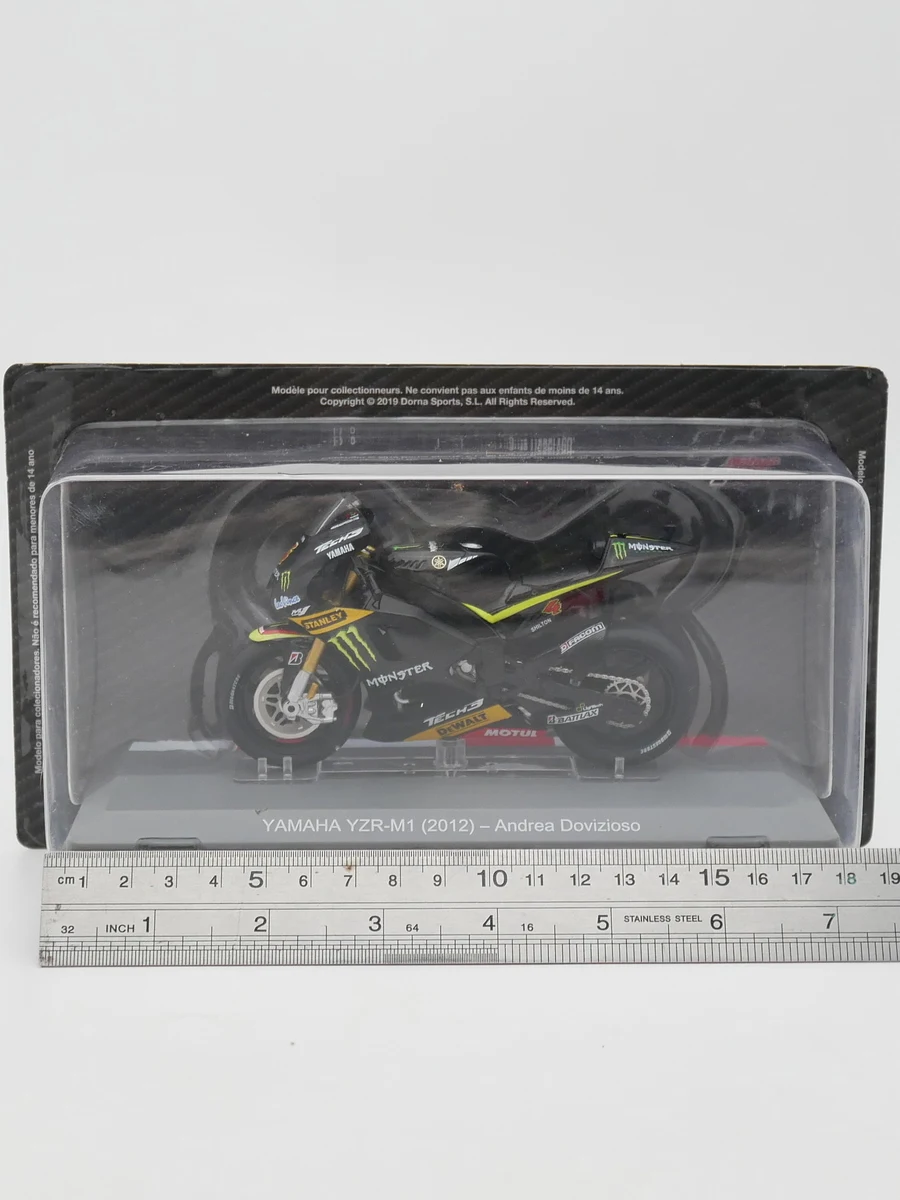 

Diecast Ixo 1:18 Scale Moto GP 2012 YAMAHA YZZR -M1 Yamaha Motor Racing Car Collectible Toy Gift Souvenir Display Ornament