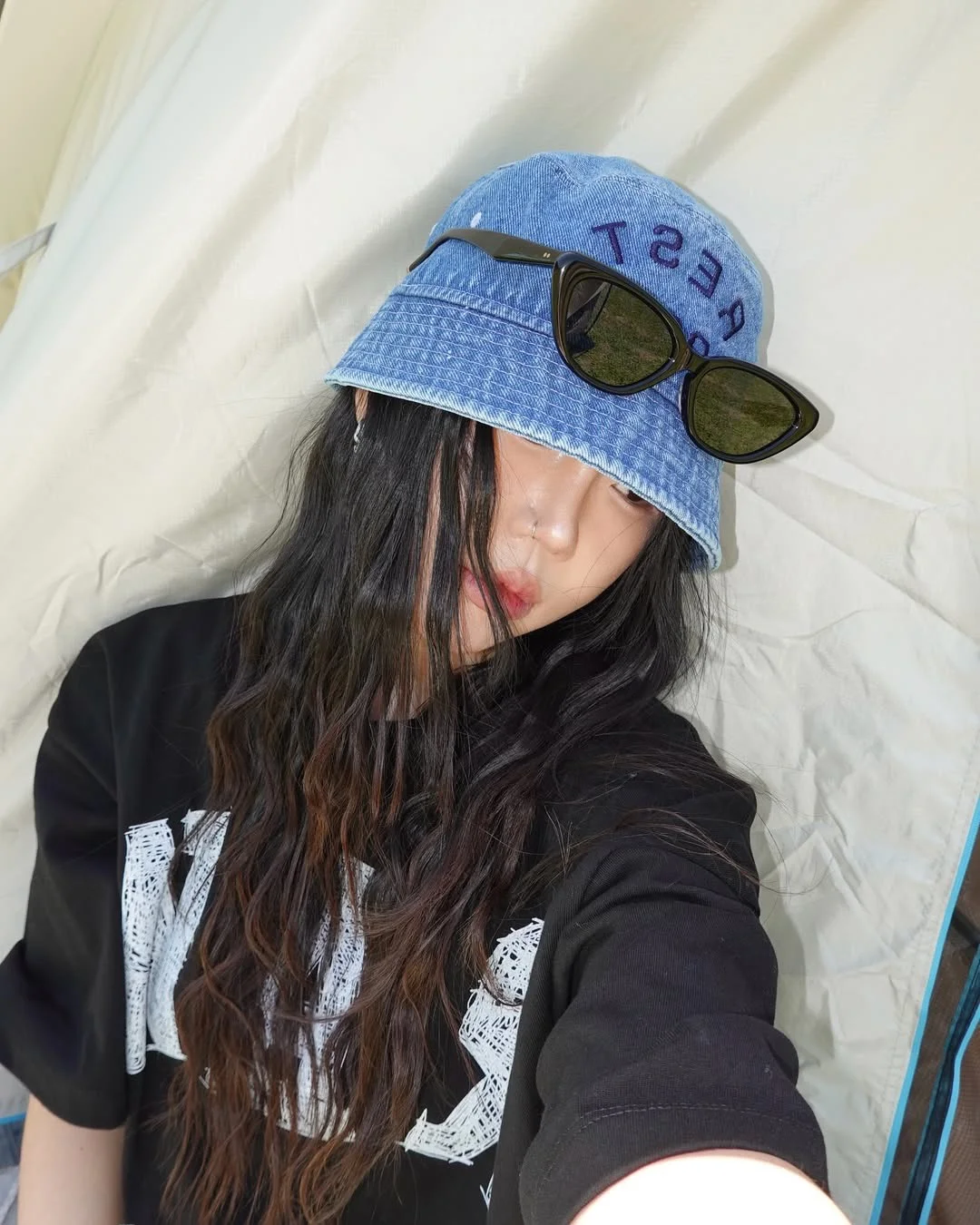 Outdoor RR Letter Embroidery Waable Denim Fierman Hat Sunade Cap Face Slimming Buet Hat Casual Cotton ex Youth