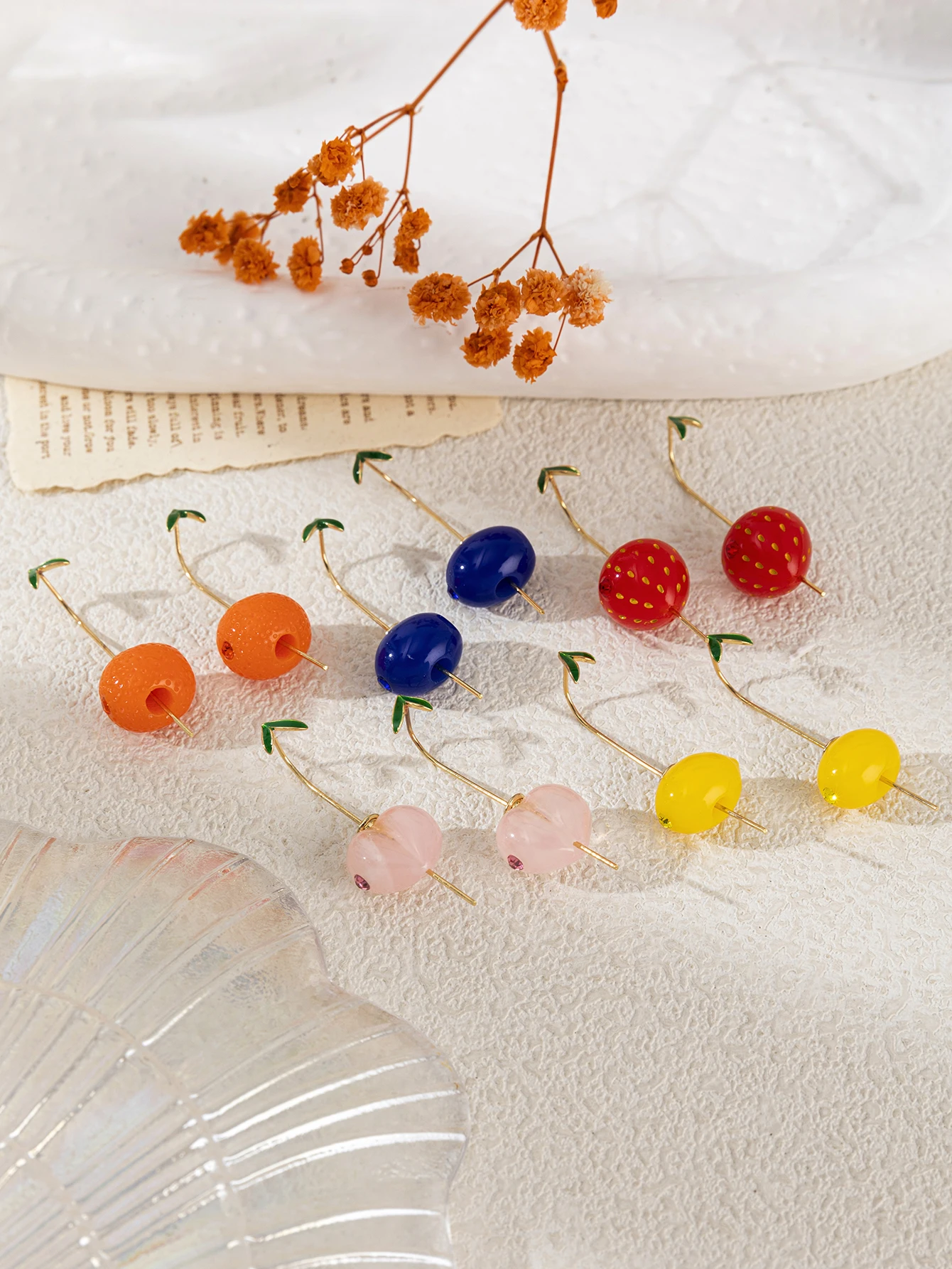 Niedliche Frucht-Ohrhänger Erdbeer-Zitronen-Pfirsich-Orangen-Kirsch-Form Haken-Ohrringe Süßer Modeschmuck für Damen – Detail 4