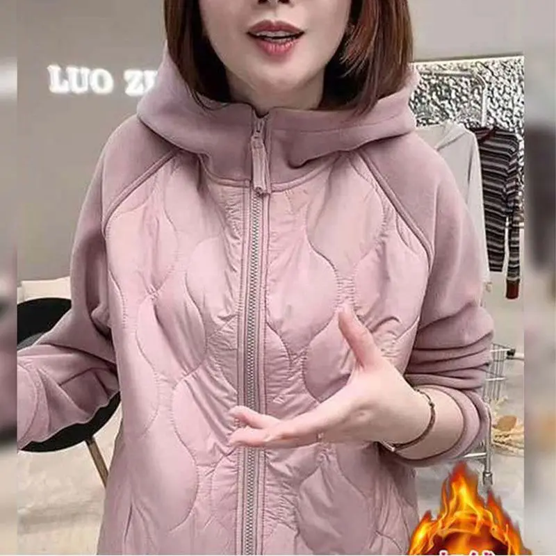 

2025 autumn/winter new women's versatile warm and windproof fleece hoodie with contrasting colors and thick hooded jacket