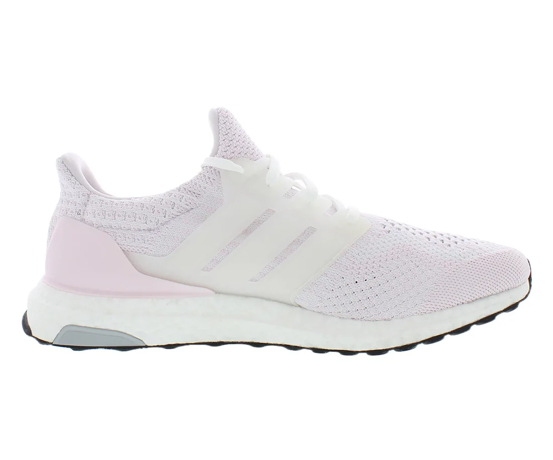 

Женские туфли Adidas Ultraboost 5,0 DNA