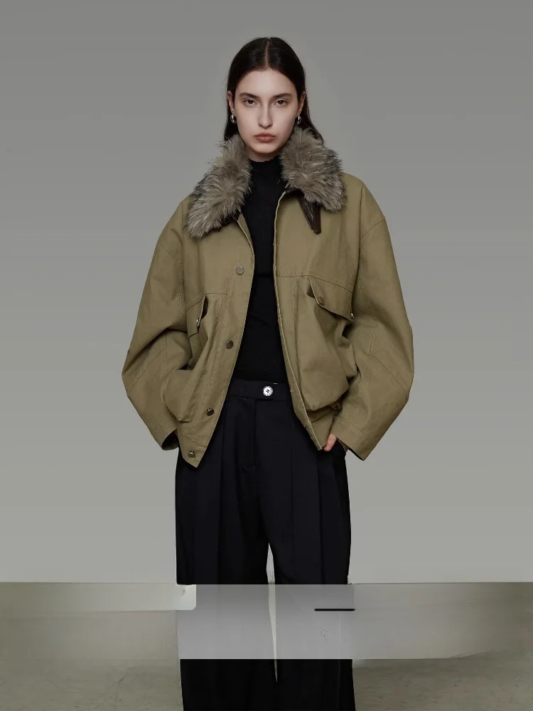 

Advanced Retro Sle ort Casual Cotton Jaet Women's Winter Loose Fit Coat with Large kets And Fur Collar