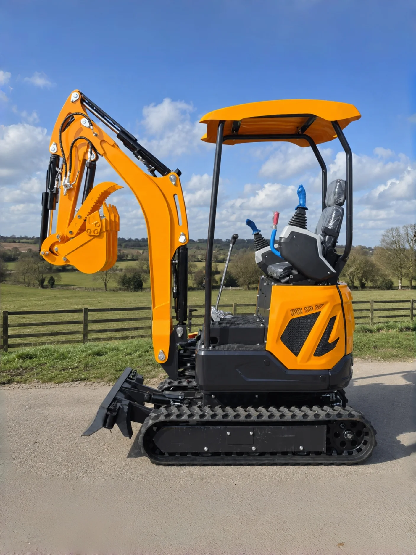 Direkt vom Hersteller Angepasster Mini-Bagger 1,8 Tonnen Kubota-Motor Euro 5 EPA Hydraulischer Raupenbagger 2 Tonnen 3 Tonnen für Landwirtschaft – Detail 2
