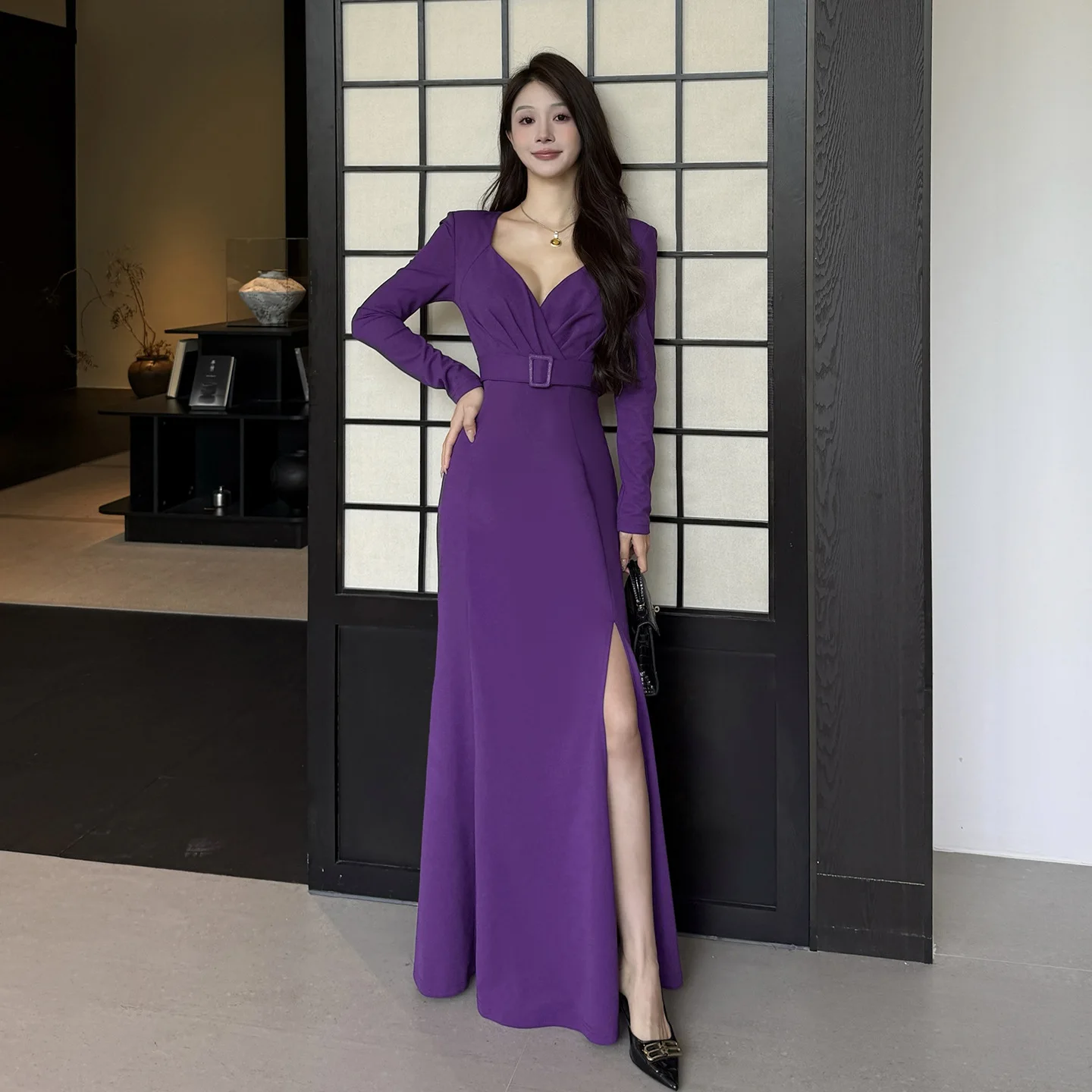 Elegancka Sukienka Wieczorowa w Stylu Retro z Dekoltem w Serek, Fioletowa, z Długim Rękawem, z Paskiem, Rozcięciem z Boku, Krój Syreny, Luksusowa Sukienka na Wiosnę, na Imprezę, Bal Maturalny