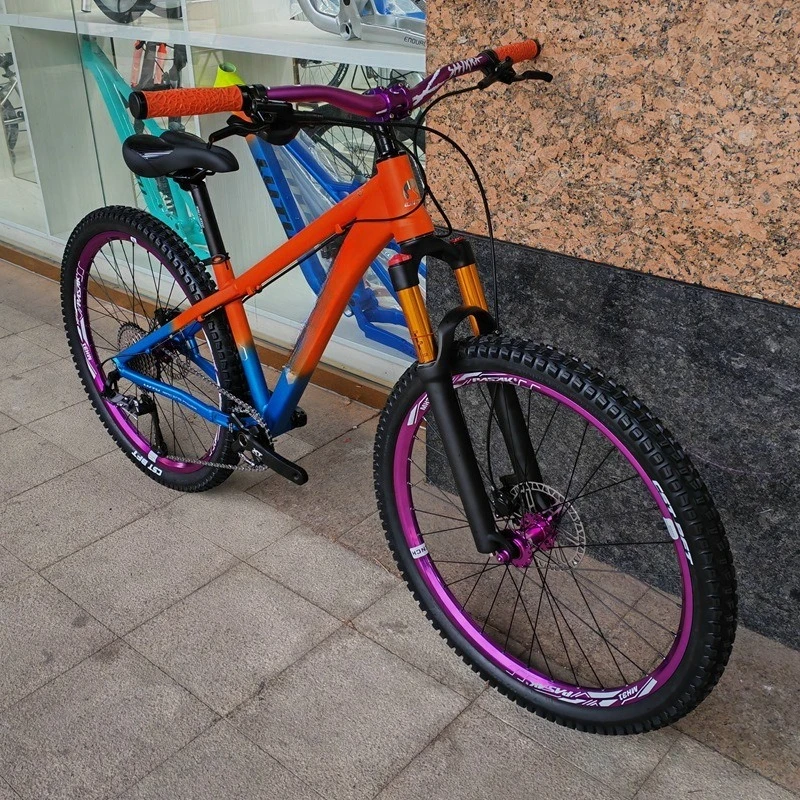 

Soil Slope Mountain Bike Bicycle 26 Inch Variable Speed 10 Speed Street Car Air Fork Off-road Vehicle Aluminum Alloy High Match