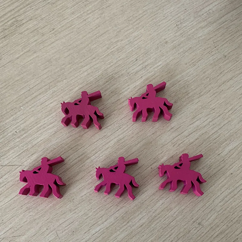 5 pcs/set Humanoid Wooden Chess King/Master/Swordsman Board Game Accessories