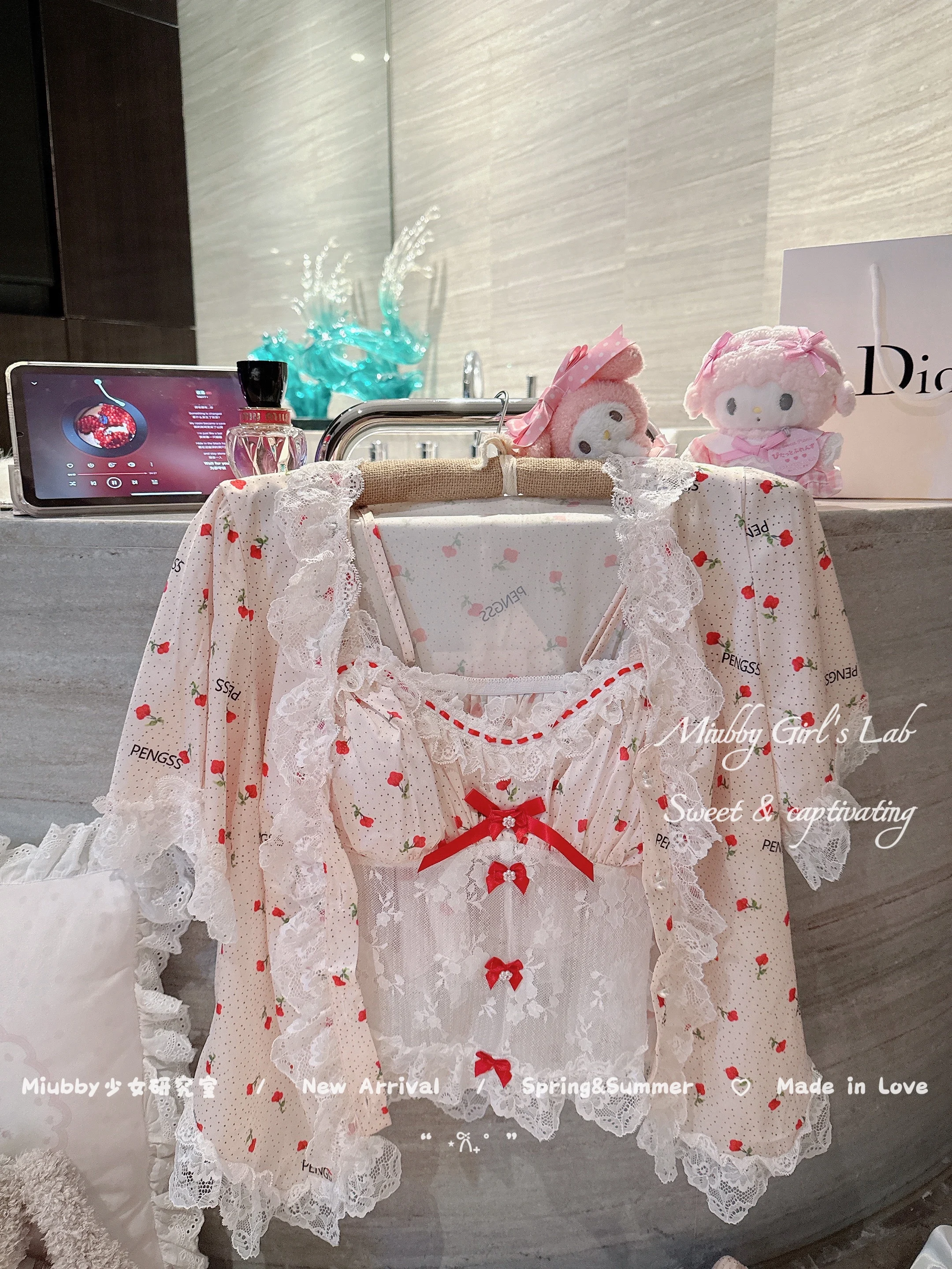Japanese Original Doll Feeling Sweet Girl Ice Silk Suspender Pajamas Lace Bow Cute Print Sexy Casual Loungewear Set