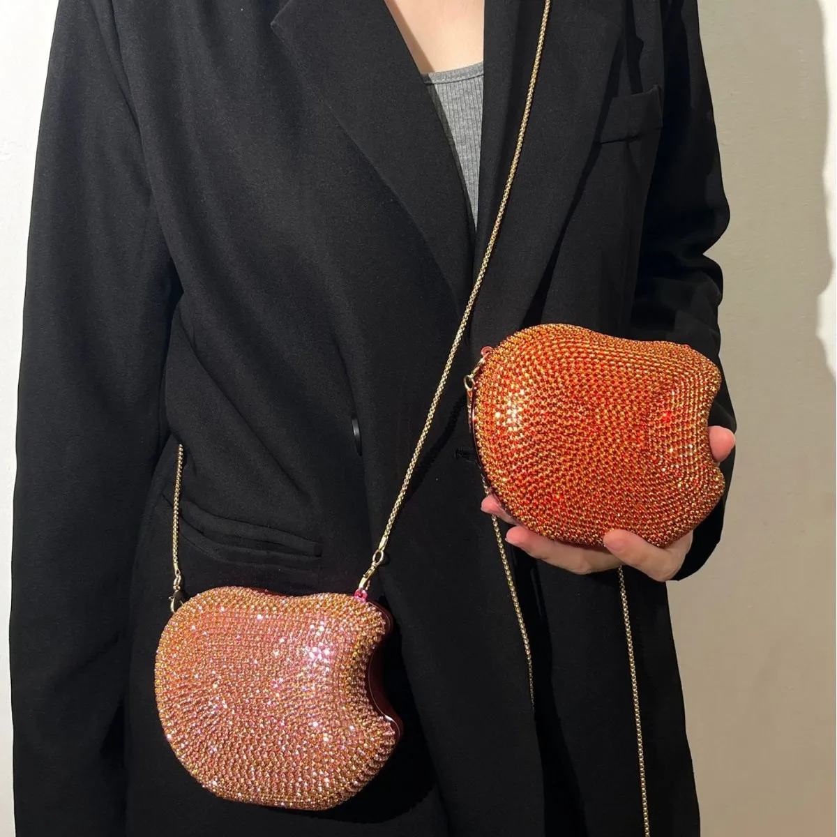 2026 personalized dinner bag fashionable diamond-encrusted mini shoulder crossbody love mouth red envelope