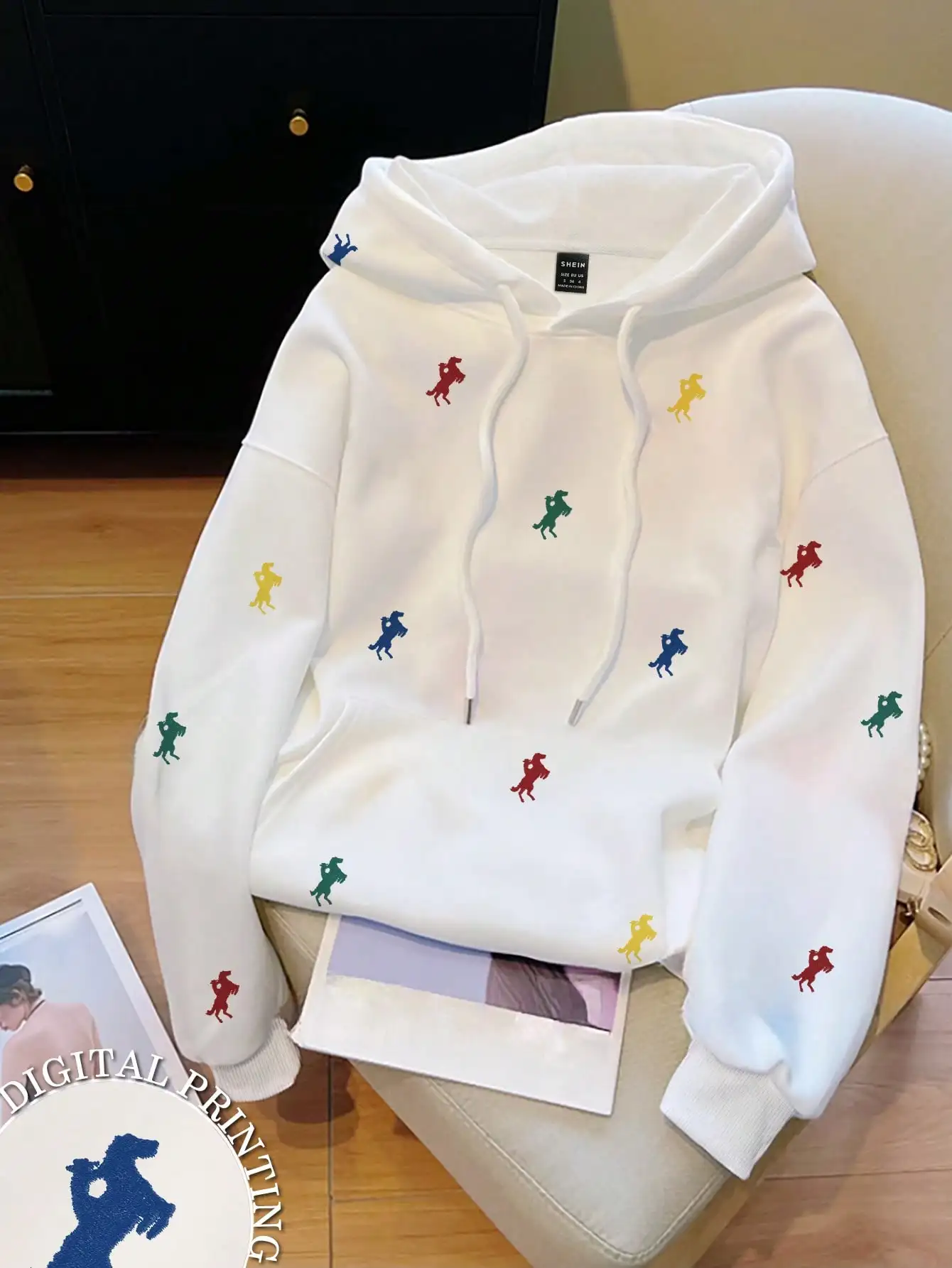 

Women's White Hooded Sweatshirt with Colorful Horse Silhouette Print, Loose Fit Casual Pullover