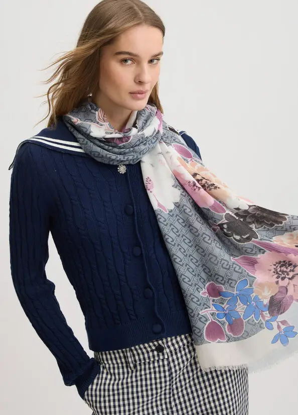 

90 * 180 Italian original European and American scarf shawl print fashionable warm and sun shading long scarf new style