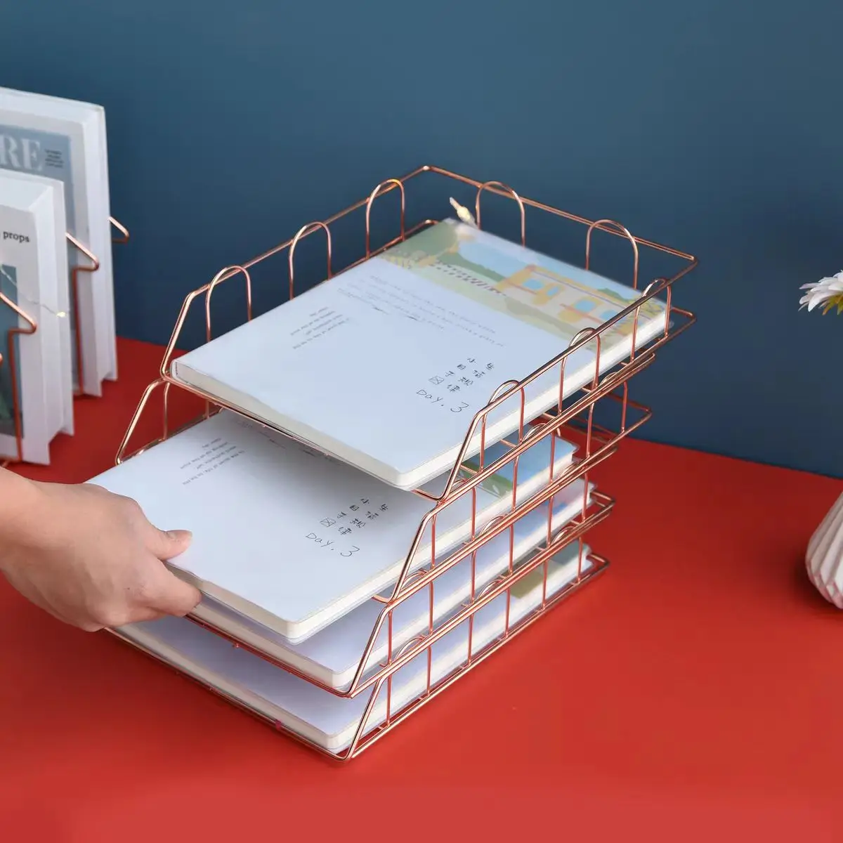 

Fashion Stackable Wide Entry Desk File Document Paper Letter Tray for Magzines Newspapers A4 Office File Folder Holder