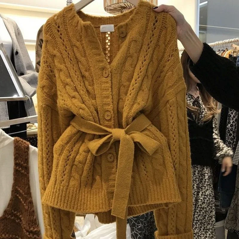 Fashion Fried Dough Twists Buckle Knitted Sweater Spring Autumn New Cardigan Sweater Coat Female Knitwear Tops With Belt