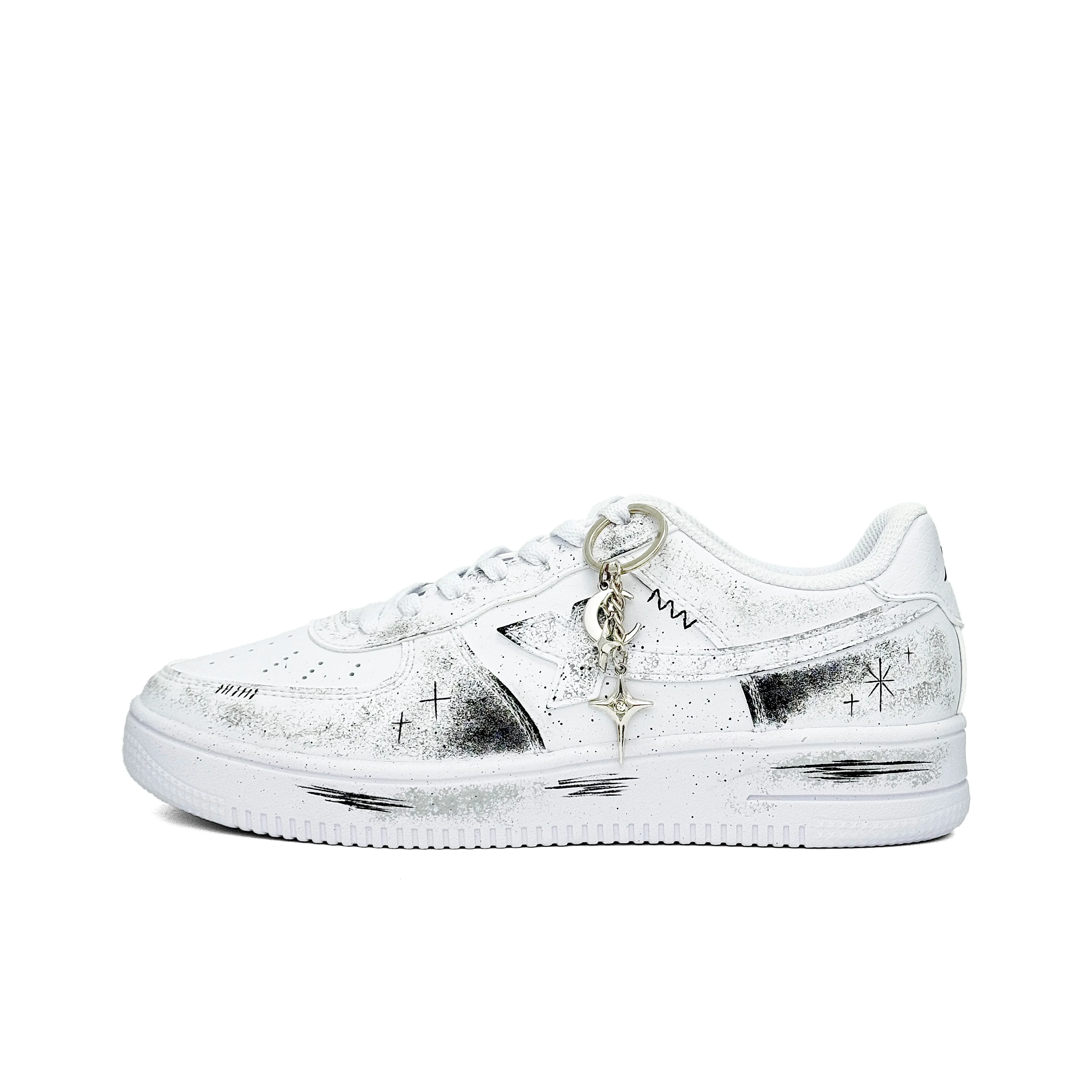 XTEP Skate Shoes Unisex Low Top White Black Colorway