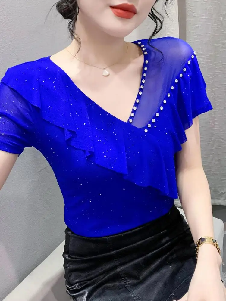 

2023 Summer New Slim Fit and Slimming Design, Fashionable Mesh Splicing, Handmade Beaded Short sleeved Shirt for Women