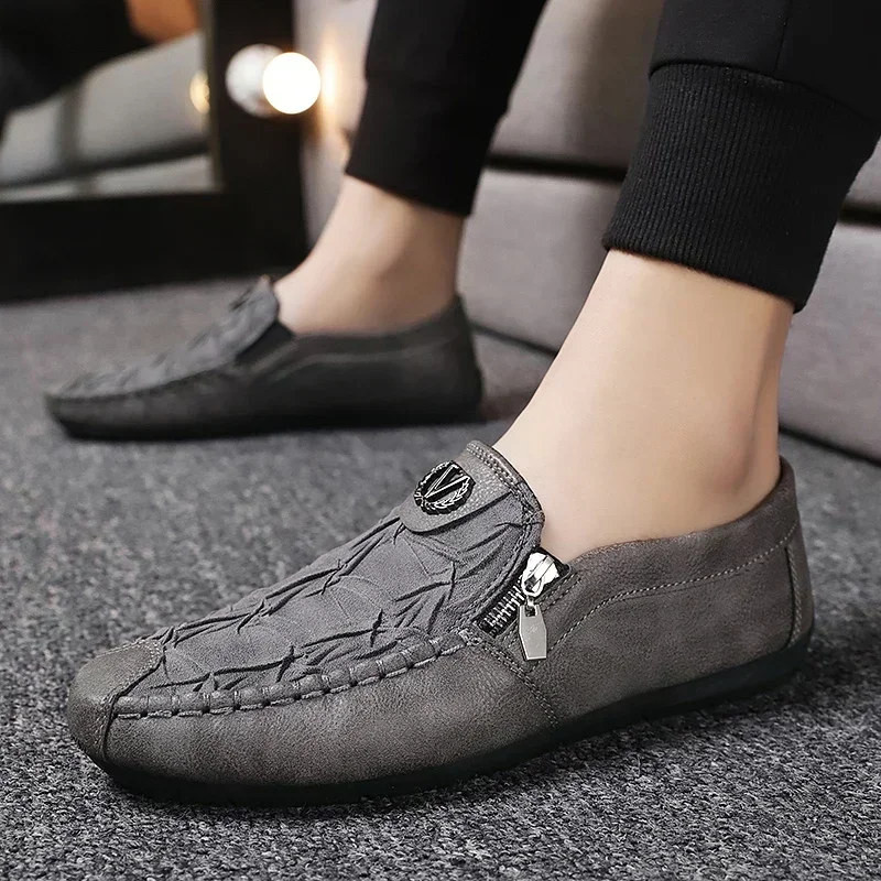 Fashion Leather Men Casual Shoes Outdoor Breathable Walking Shoes Lightweight Mens Loafers Lazy Shoes Driving Shoes Sneakers