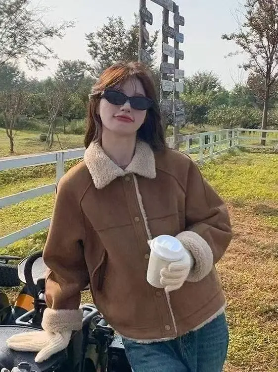 Casaco Feminino Quente de Algodão com Lã de Cordeiro Integrada, Corte Solto, Estilo Americano, Elegante, para Início da Primavera