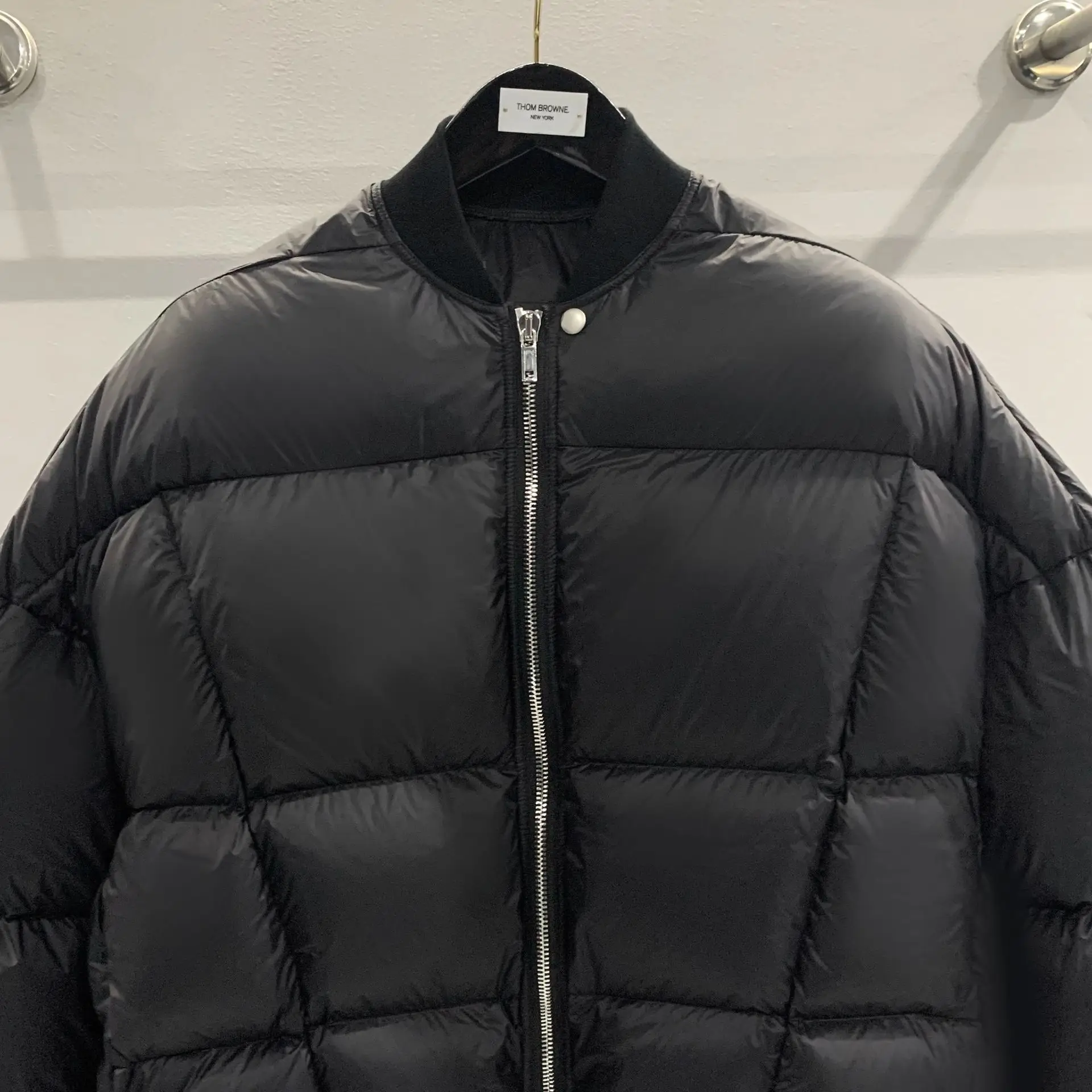 Brand R0 Down Jackets Quilted Thread Design Simple and Loose casual Thickened Down Coat Warm Coat