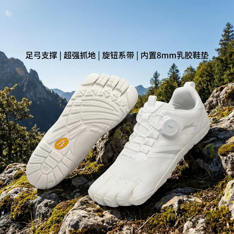 Classic Brand Comfortable Split Toe Indoor Yoga Fitness Shoe Top Quality Light Weight Anti Slip Weight Lifting Training Shoe