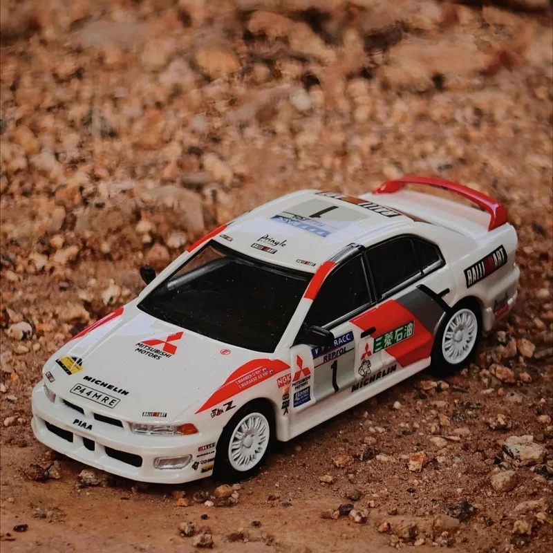 Bliss 1:64 Mitsubishi Galant VR-4 2025 HEC Expo Limited All Wheel