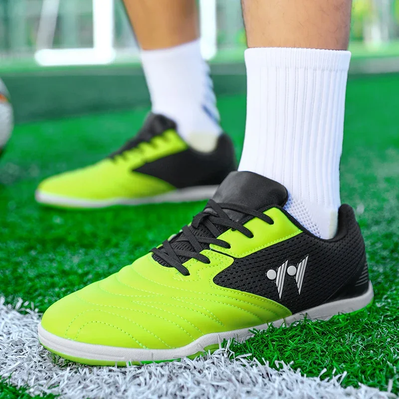 

New Men Football Boots Non-Slip High-quality High-top Futsal Soccer Shoes Grass Sneakers Match Indoor Hot-selling Outdoor