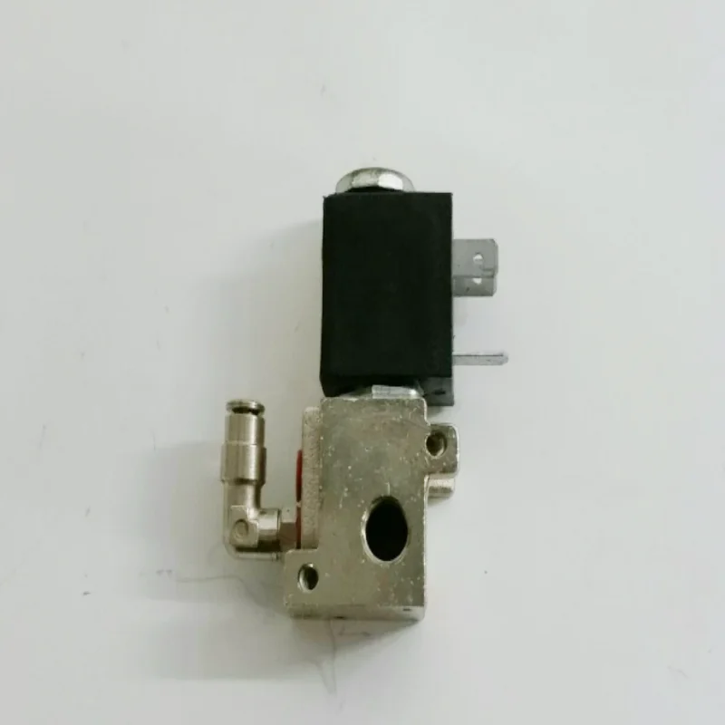 Brand New Original Solenoid Valve  638-150-A6E AC220V  638-150-A63 DC24V  638-150-A6B AC24V  AA31-0C3IL  AA31-0C2