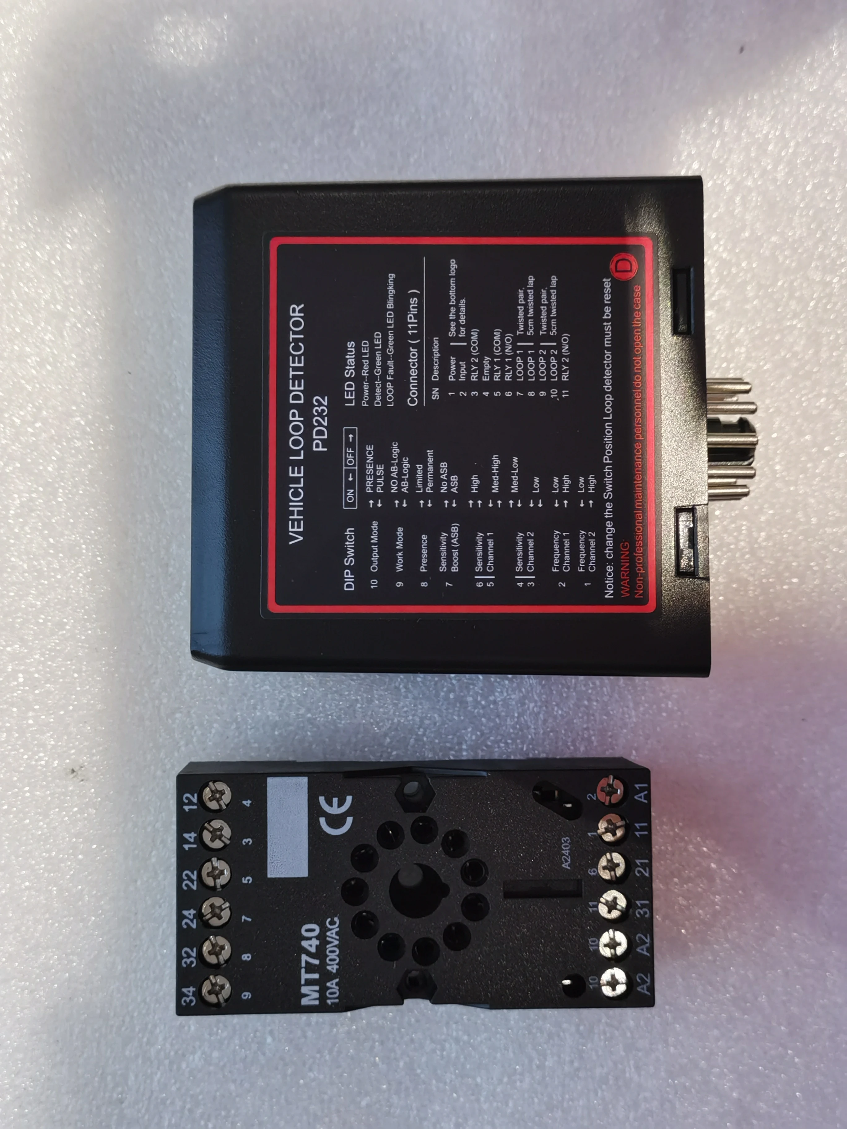 AC220V 110V DC12/24V barrier gate and Gate opener use PD232 inductive vehicle two channel loop detector loop sensor