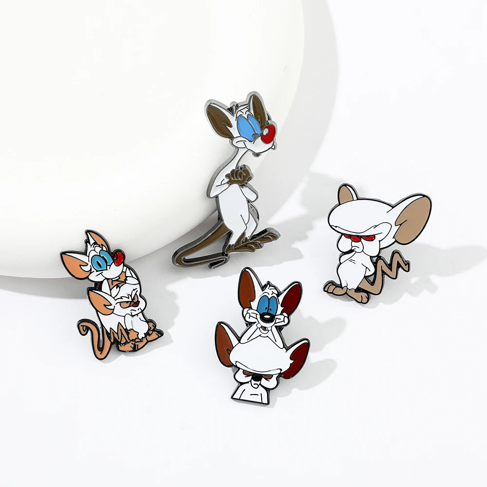 لطيف الأبيض ماوس دبابيس المينا دبابيس Kawaii الحيوان بروش لحقيبة الظهر الملابس شارة اكسسوارات للأطفال هدايا عيد ميلاد مجوهرات