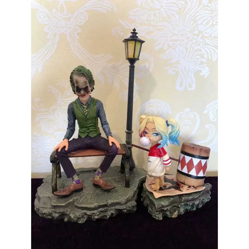 

DC Anime suicide squad Joker baby Harley Quinn street lamp scene statue Action Figure Hobby Collectible Model Toys Figures gifts