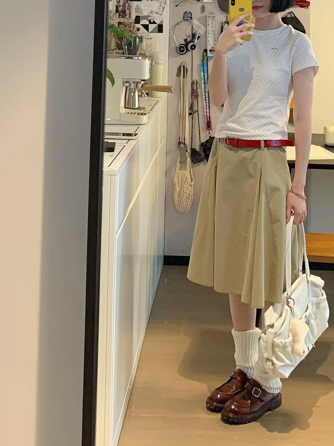 Retro Khaki A-Line  Skirt Women's Low Waist Loose Casual Simple Commute Pleated Skirt Ladies Summer Fashion
