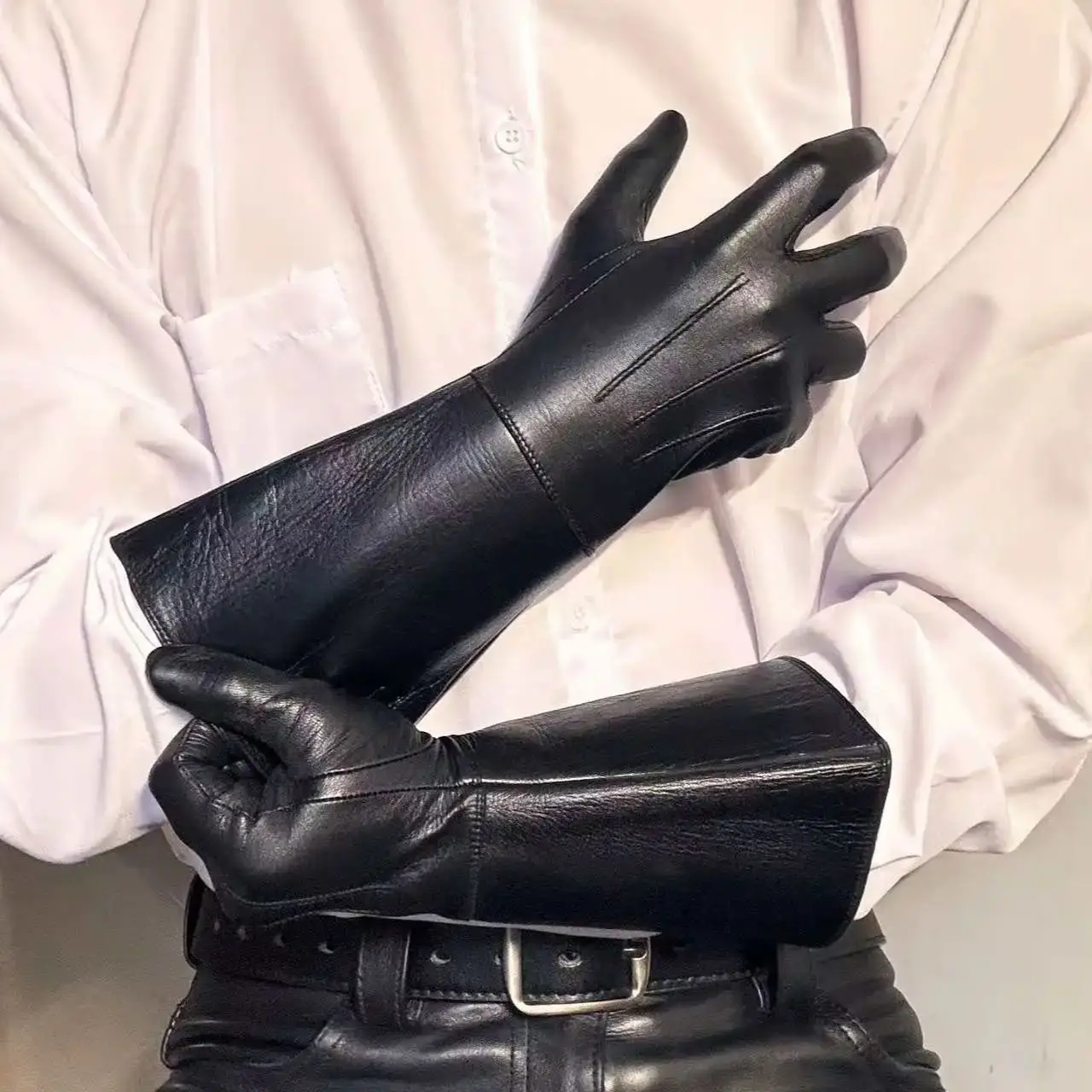 Thumbnail 3 - #68 Latest Leather Touchscreen Gloves Offers