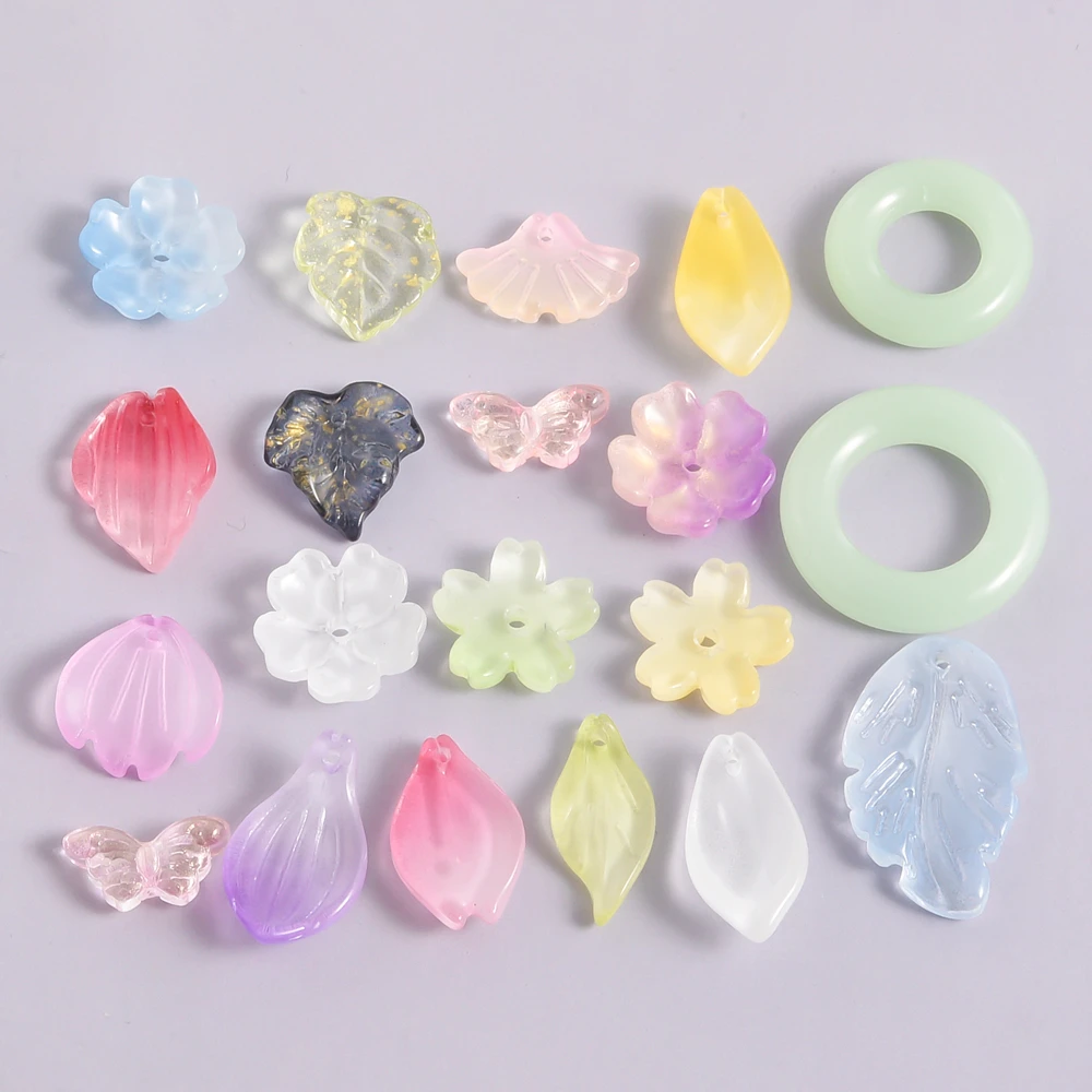 

30/50/100pcs Glass colored leaf spacing jewelry beads DIY pendant keychain necklace bracelet jewelry making crafts accessories