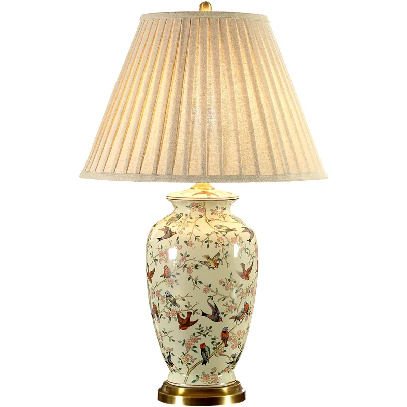 Vintage country ceramic desk lamp flower and bird ceramic bedside bedroom study hotel Chinese creative desk lamp